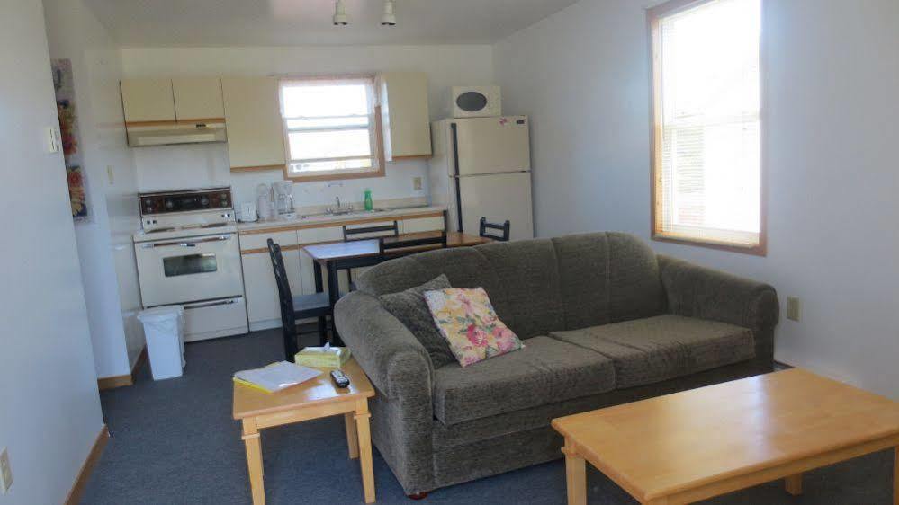 The Sunshine Inn Parrsboro Екстер'єр фото
